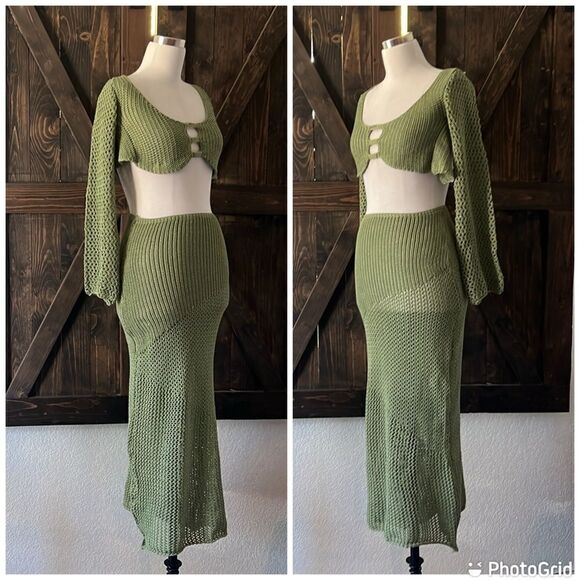 Sexy Bohemian Crochet Open Back  2 Piece Set - Picture 4 of 15